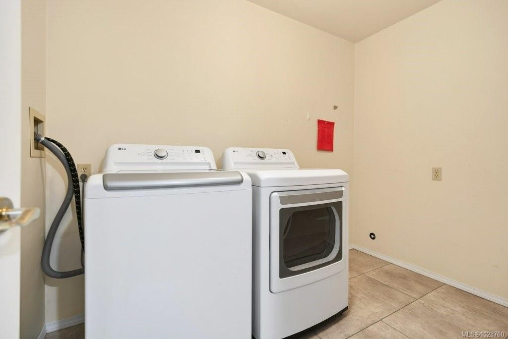 









50


Anderton

Ave, 5,
Courtenay,




BC
V9N 2G4

