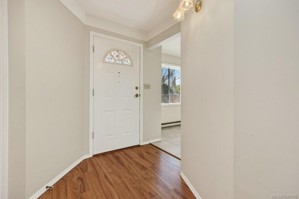 









50


Anderton

Ave, 5,
Courtenay,




BC
V9N 2G4

