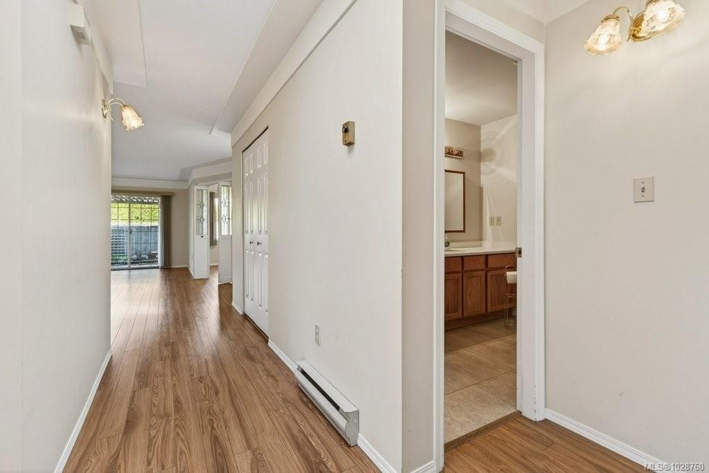 









50


Anderton

Ave, 5,
Courtenay,




BC
V9N 2G4

