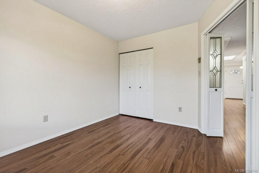 









50


Anderton

Ave, 5,
Courtenay,




BC
V9N 2G4


