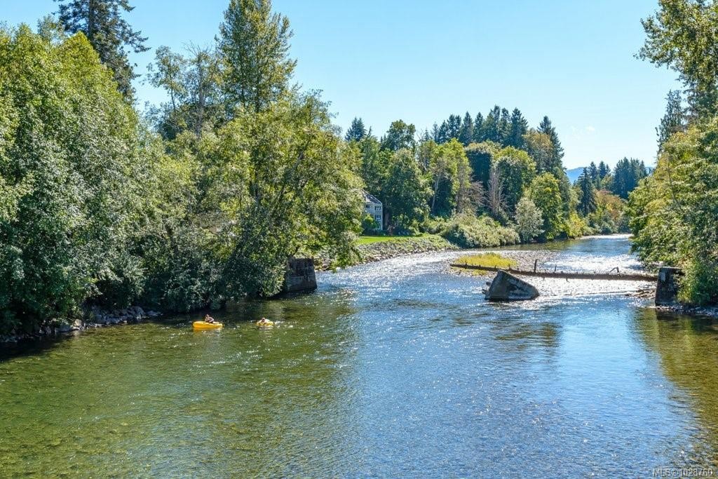 









50


Anderton

Ave, 5,
Courtenay,




BC
V9N 2G4

