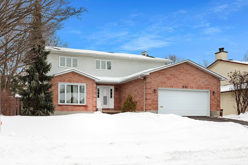 









231


Av. des Explorateurs

,
Gatineau (Aylmer),




QC
J9J1M2

