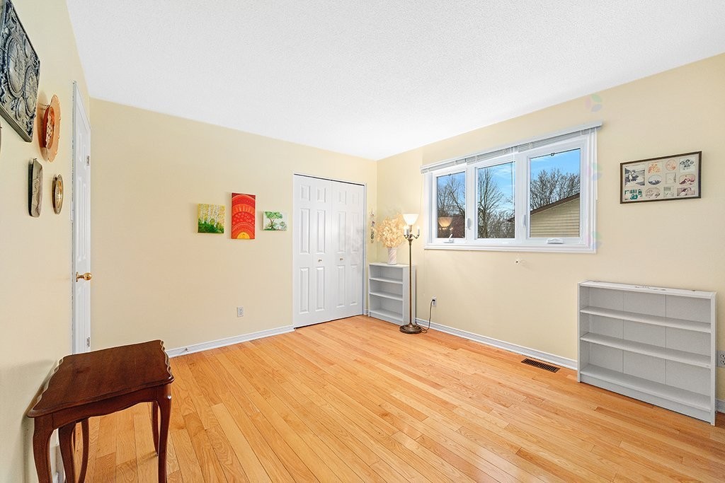 









231


Av. des Explorateurs

,
Gatineau (Aylmer),




QC
J9J1M2

