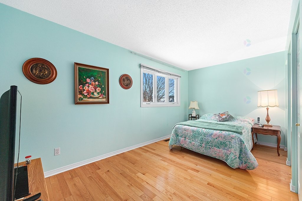 









231


Av. des Explorateurs

,
Gatineau (Aylmer),




QC
J9J1M2

