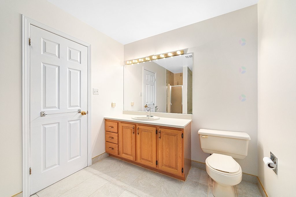 









231


Av. des Explorateurs

,
Gatineau (Aylmer),




QC
J9J1M2

