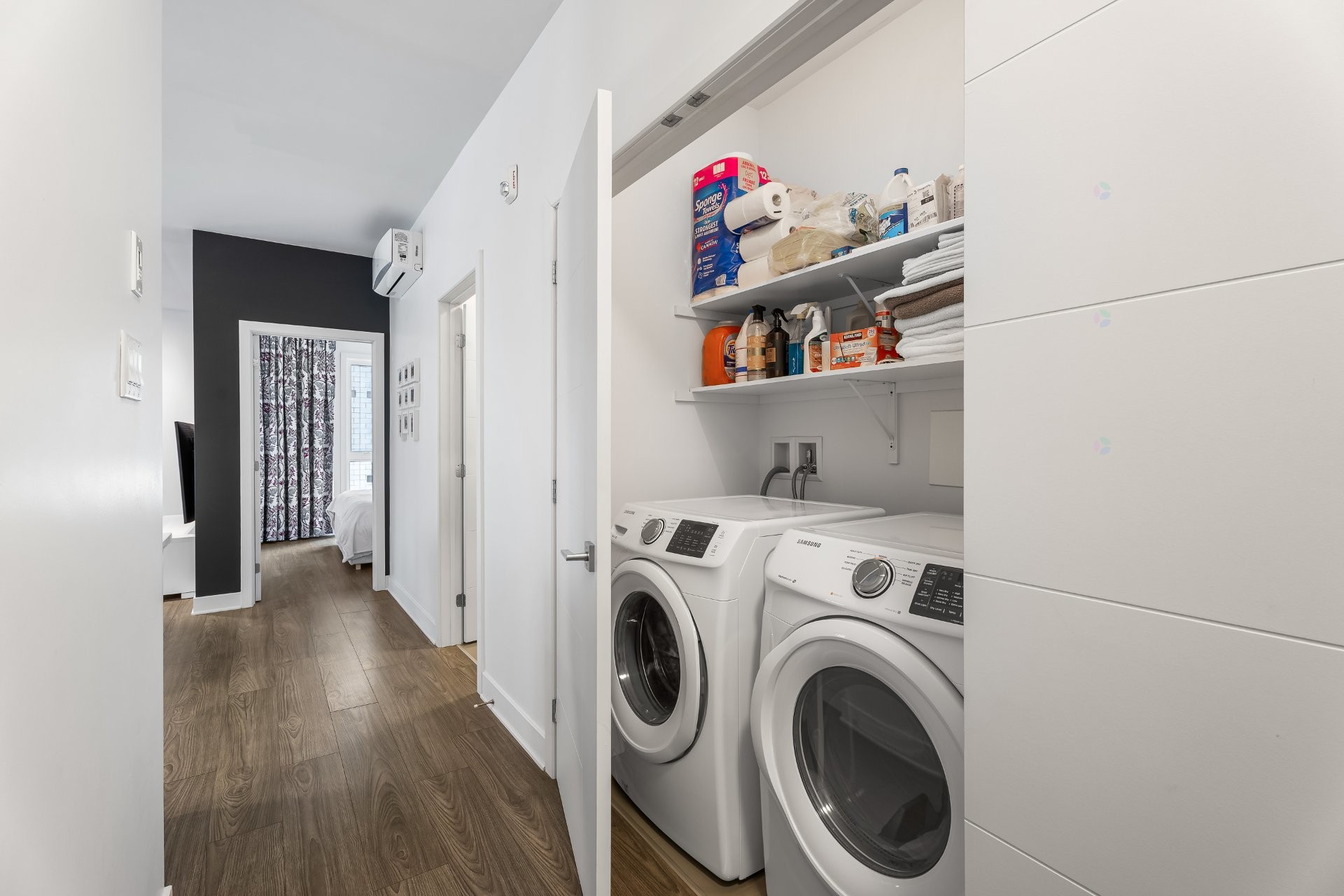 









120


Av. de la Belle-Dame

, 203,
La Prairie,




QC
J5R0T4

