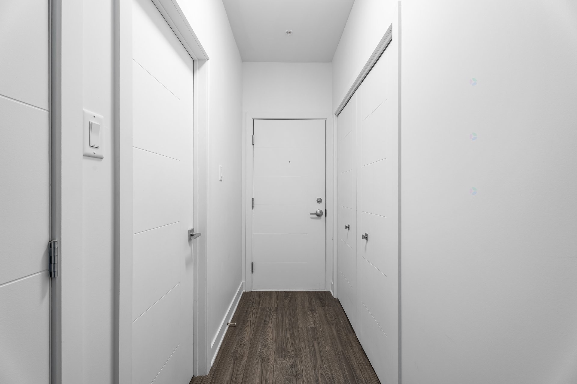 









120


Av. de la Belle-Dame

, 203,
La Prairie,




QC
J5R0T4

