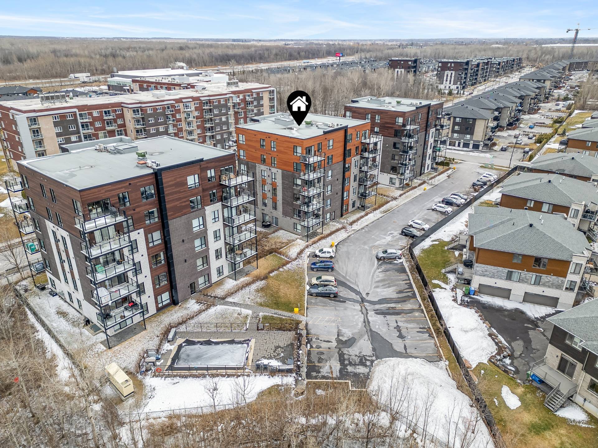 









120


Av. de la Belle-Dame

, 203,
La Prairie,




QC
J5R0T4

