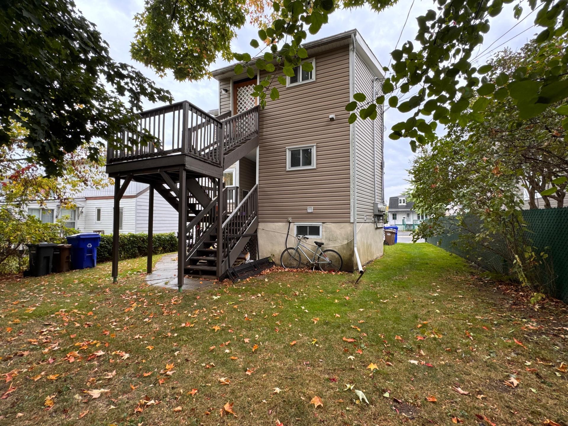 









124


Boul. Montclair

,
Gatineau (Hull),




QC
J8Y2G3

