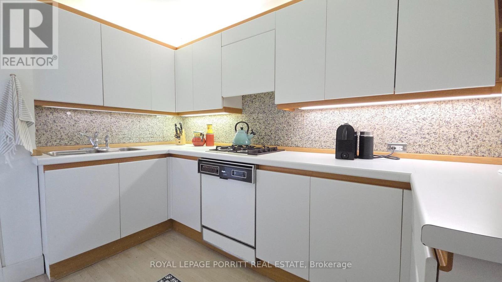 












51 THIRTY SIXTH STREET

,
Toronto,




Ontario
M8W3L1

