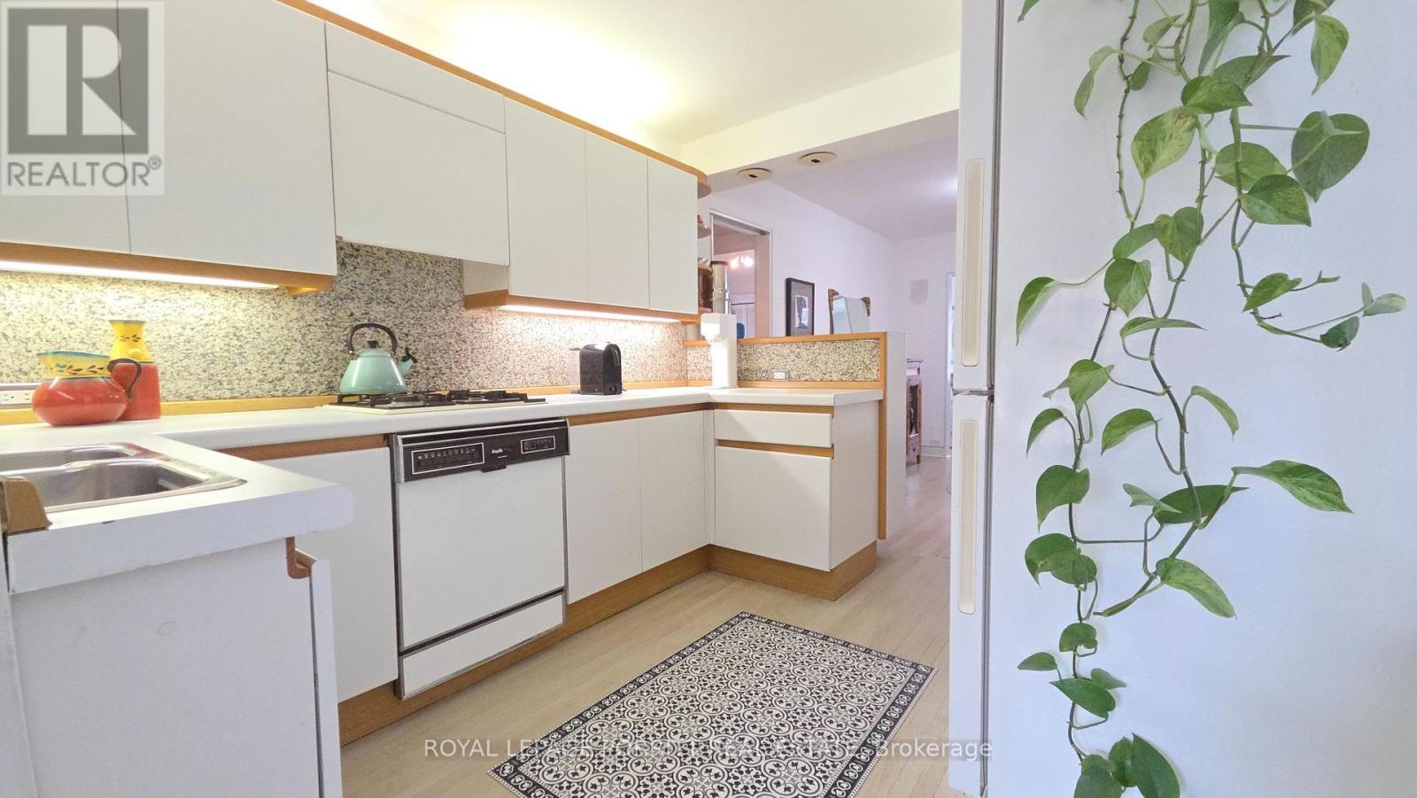












51 THIRTY SIXTH STREET

,
Toronto,




Ontario
M8W3L1

