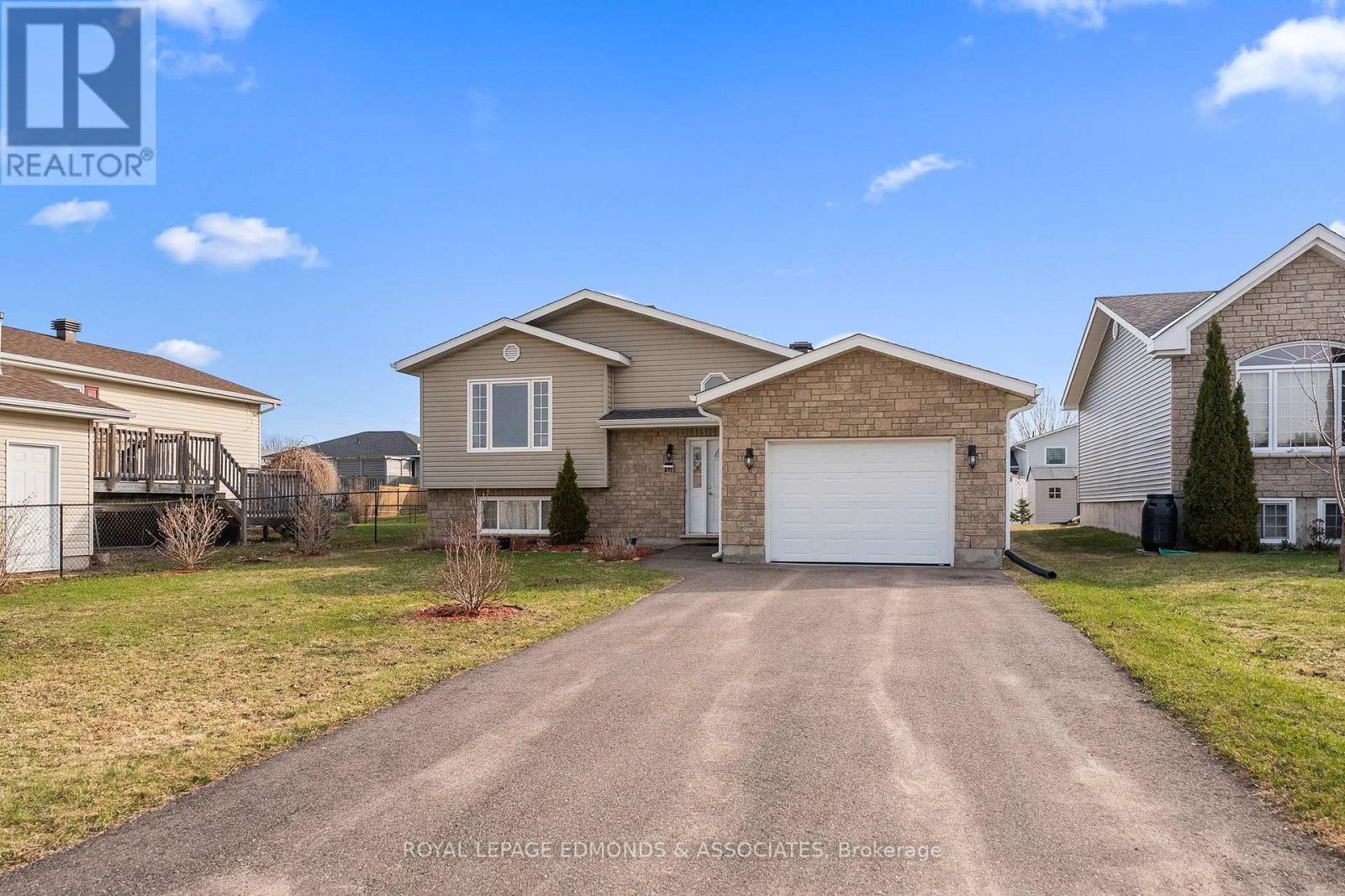 












492 SHEPPARD ROAD

,
Pembroke,




Ontario
K8A0A7

