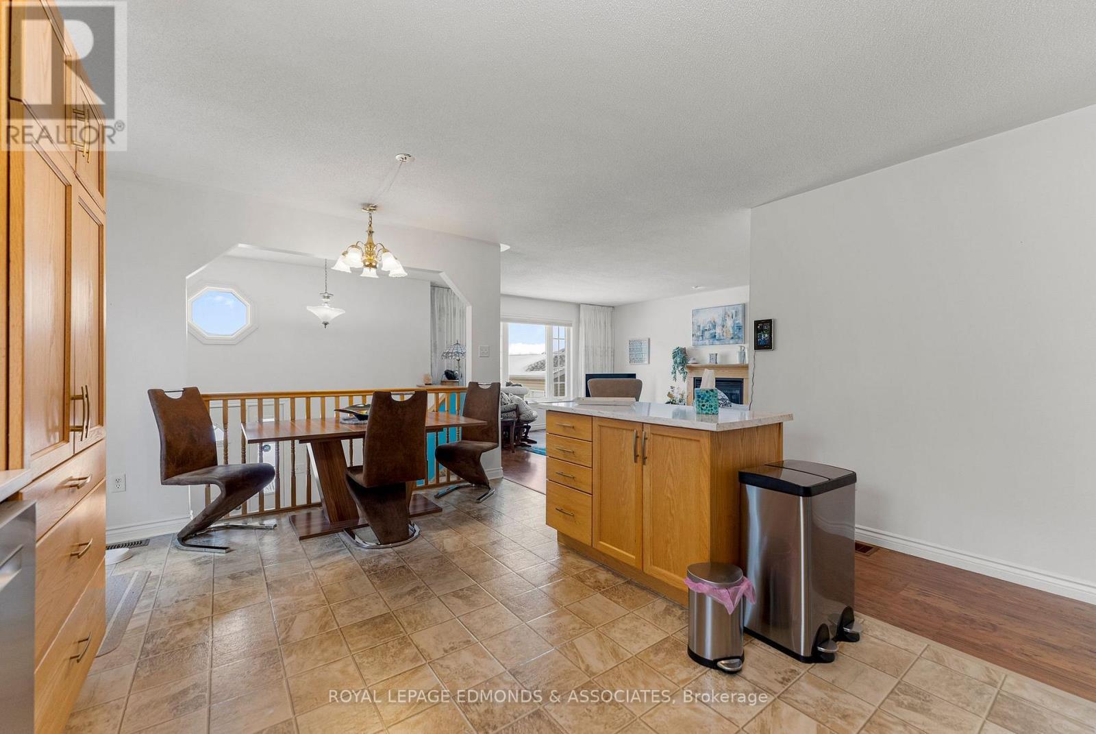 












492 SHEPPARD ROAD

,
Pembroke,




Ontario
K8A0A7

