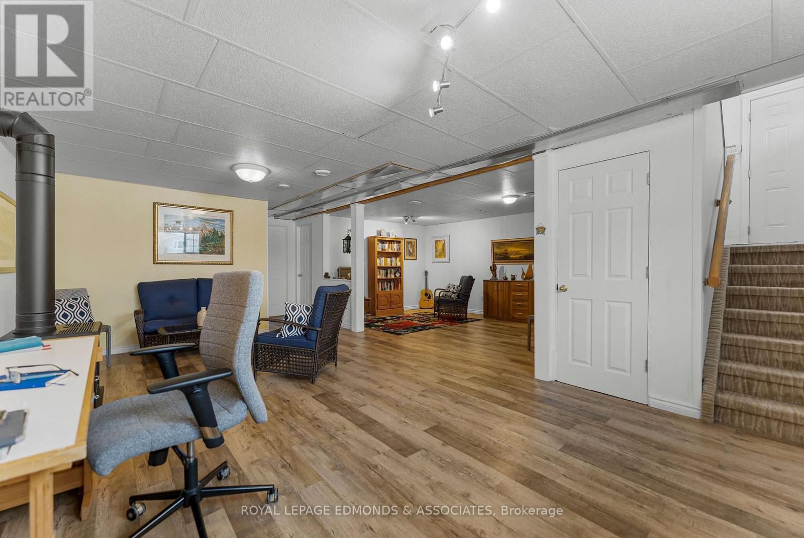 












492 SHEPPARD ROAD

,
Pembroke,




Ontario
K8A0A7

