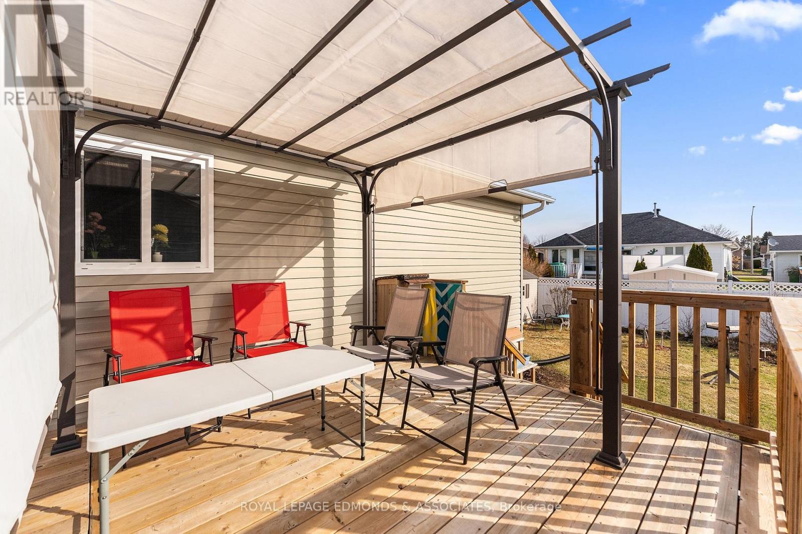 












492 SHEPPARD ROAD

,
Pembroke,




Ontario
K8A0A7

