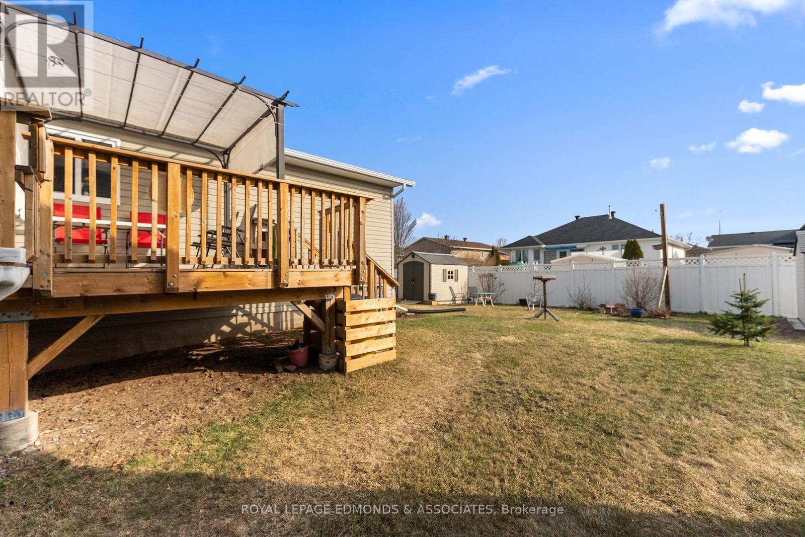 












492 SHEPPARD ROAD

,
Pembroke,




Ontario
K8A0A7

