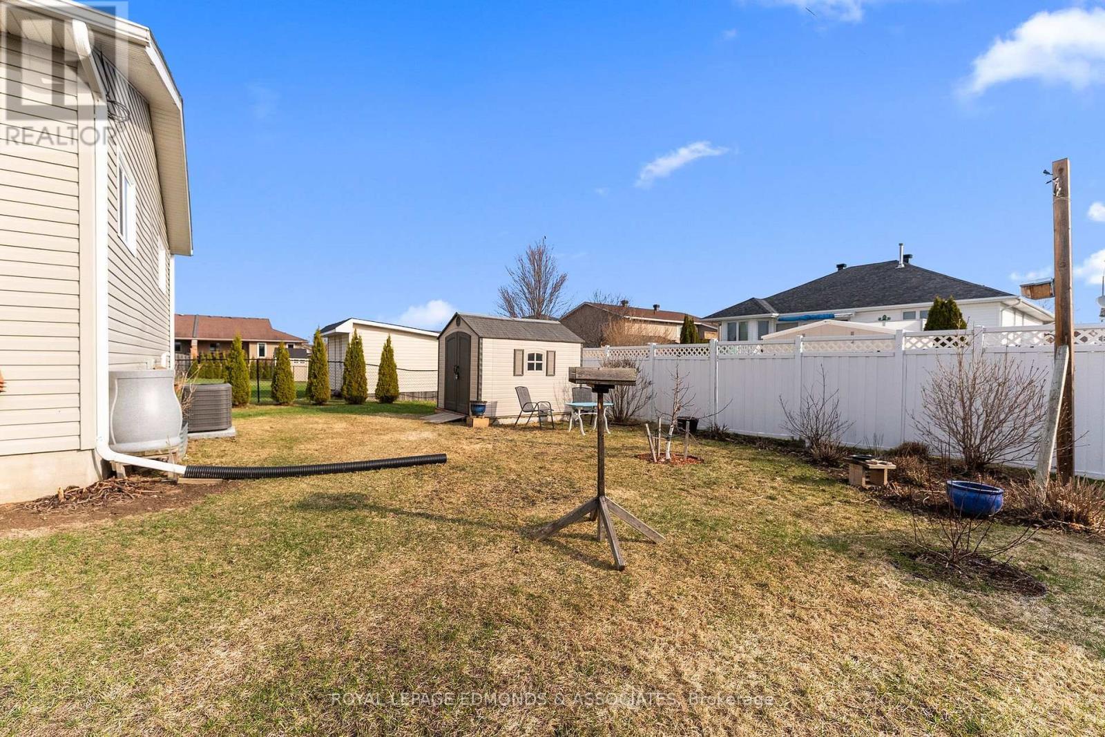 












492 SHEPPARD ROAD

,
Pembroke,




Ontario
K8A0A7

