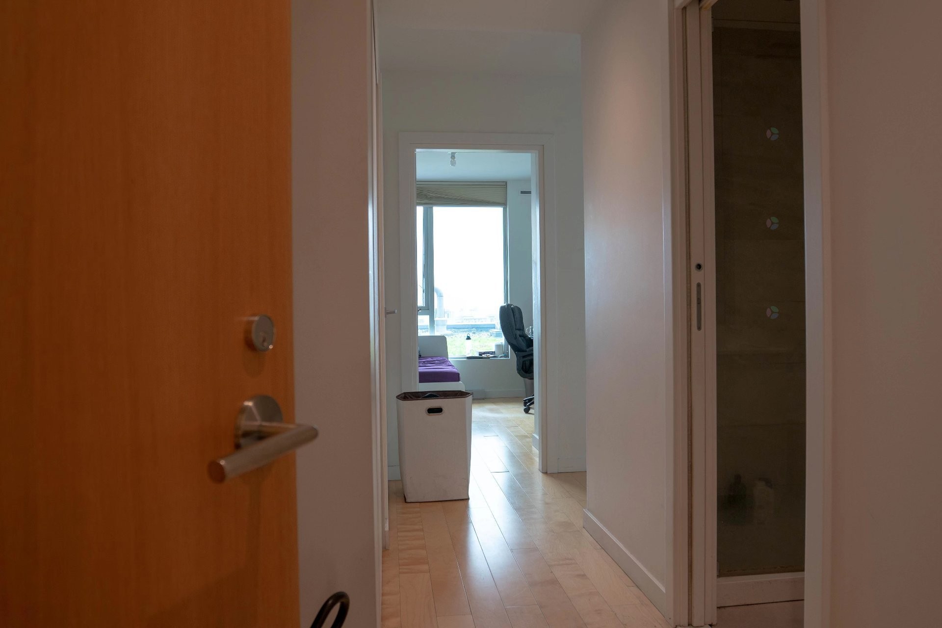 









1450


Boul. René-Lévesque O.

, 611,
Montréal (Ville-Marie),




QC
H3G0E1

