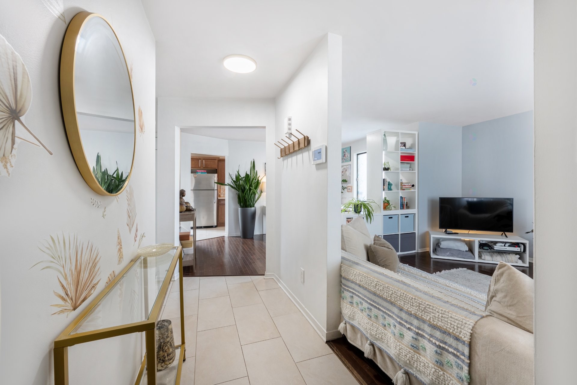 









755


Rue Schubert

,
Brossard,




QC
J4X1X6

