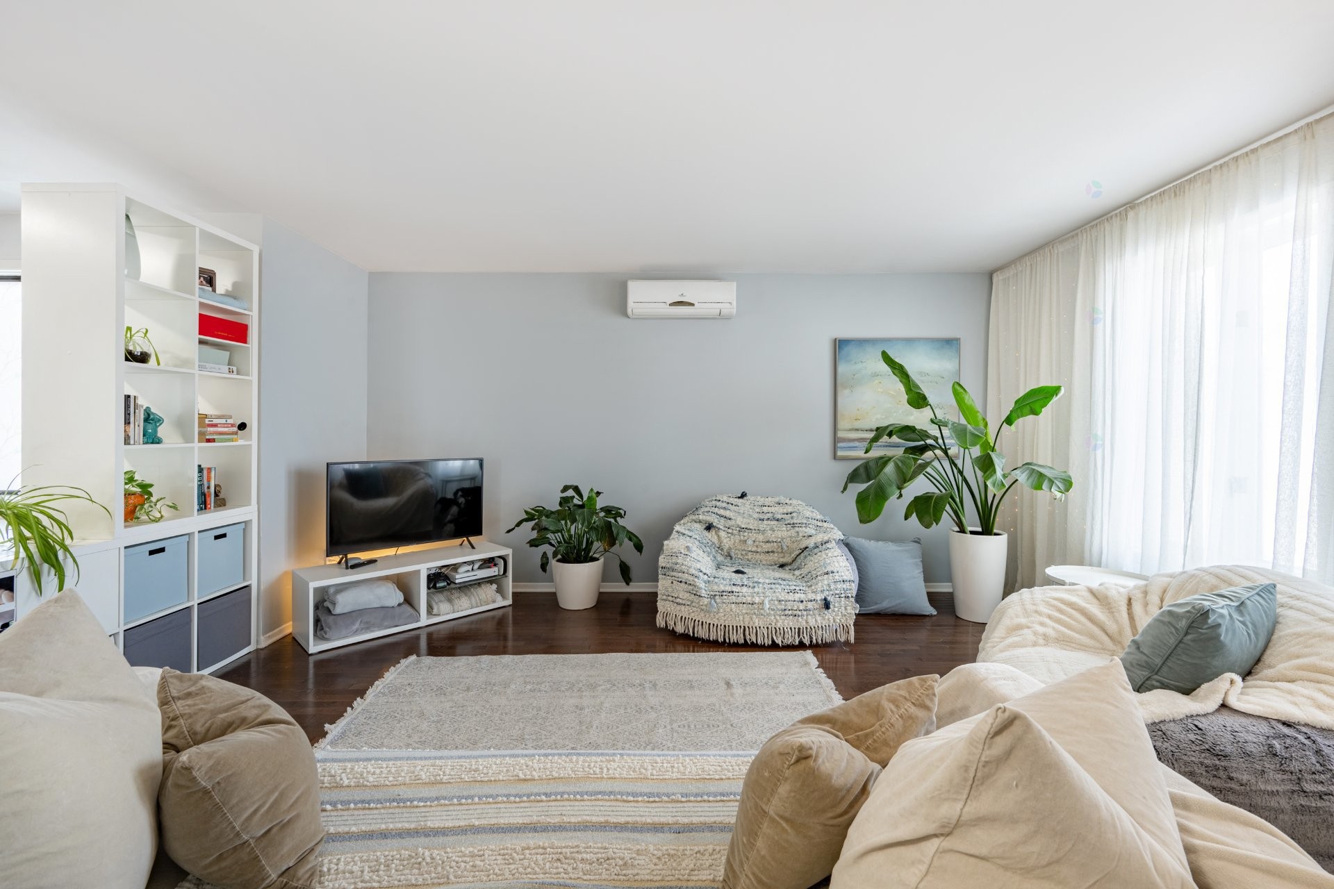 









755


Rue Schubert

,
Brossard,




QC
J4X1X6

