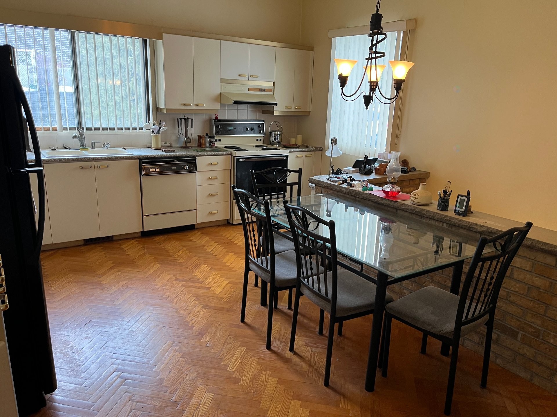 









455


Boul. Chèvremont

,
Montréal (L'Île-Bizard/Sainte-Geneviève),




QC
H9C1Z9

