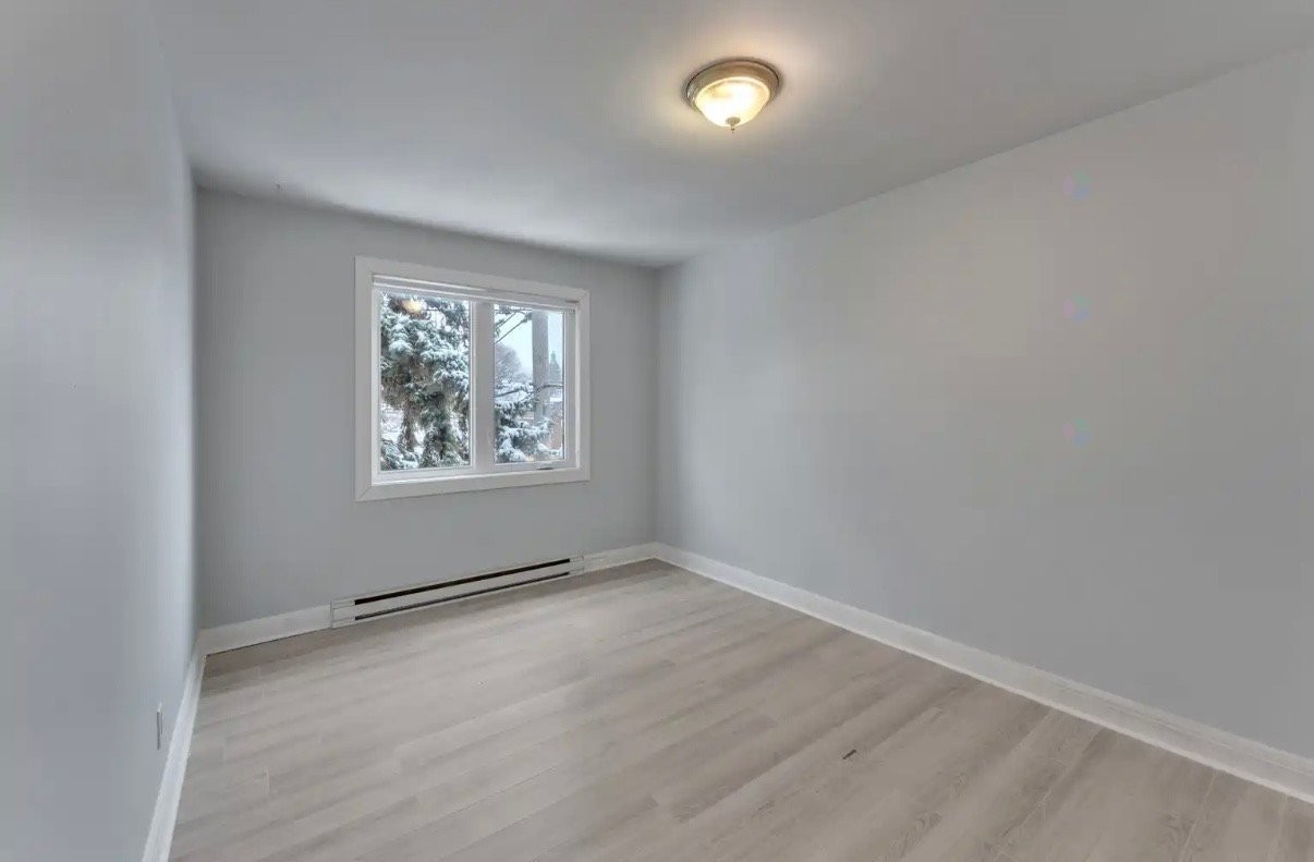 









675


Rue St-Antoine

,
Montréal (Lachine),




QC
H8S1S9

