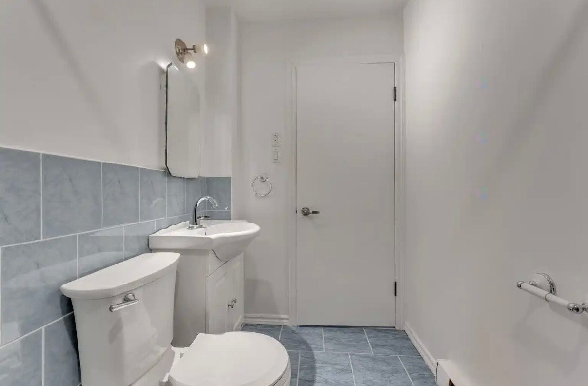 









675


Rue St-Antoine

,
Montréal (Lachine),




QC
H8S1S9

