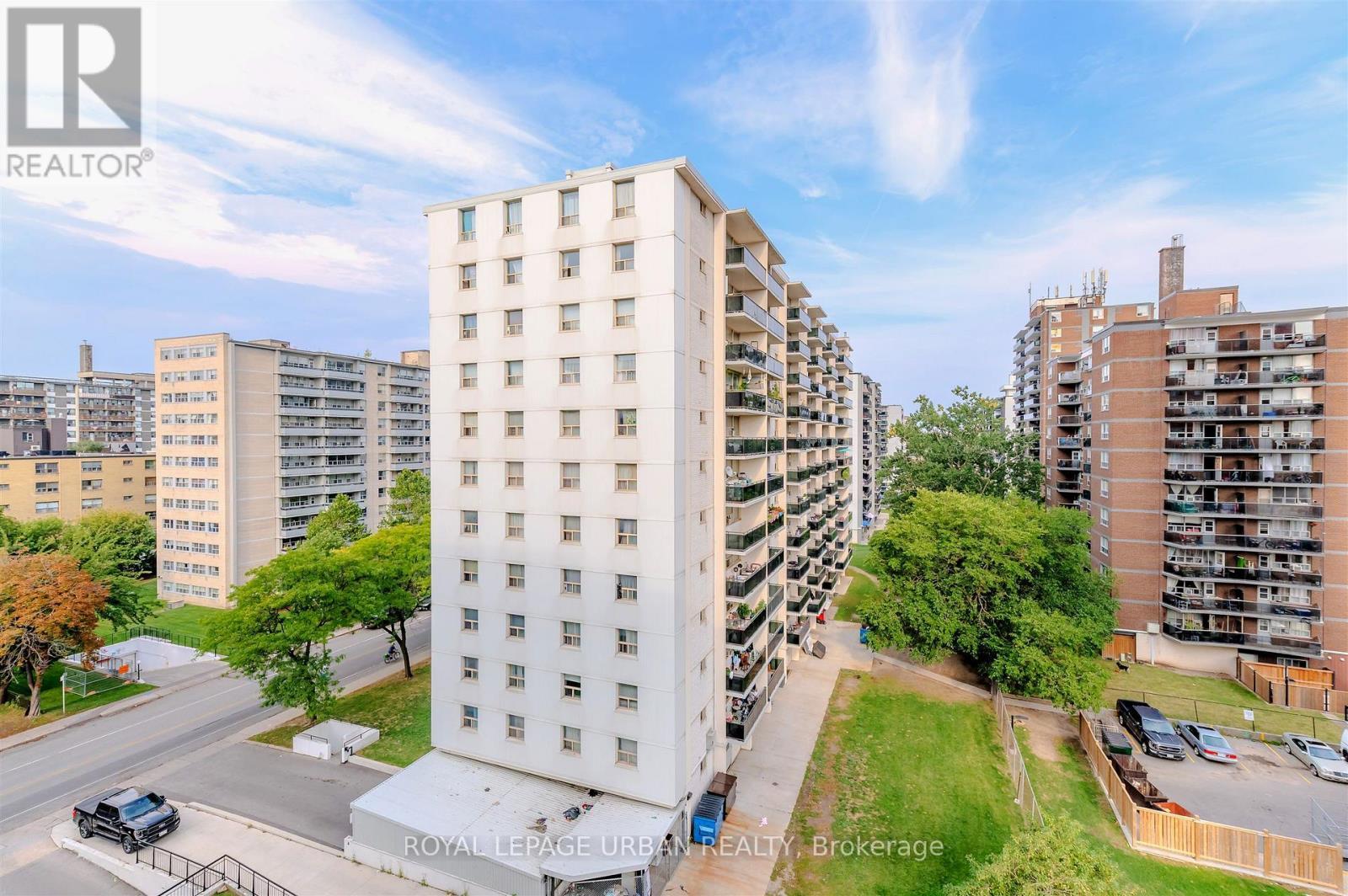 












806 - 1135 LOGAN AVENUE

,
Toronto,




Ontario
M4K3Y2

