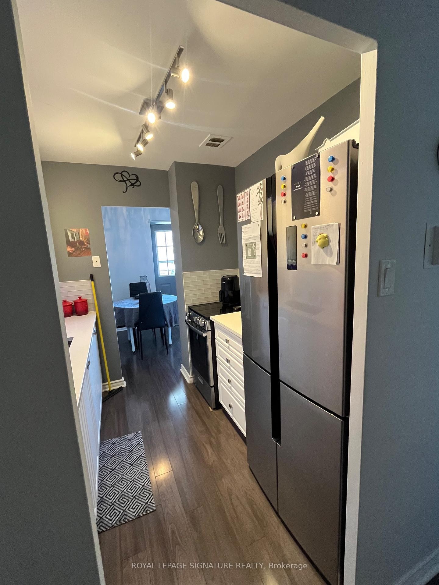 









2485


Woking

Crescent, 303,
Mississauga,




ON
L5K 1Z6

