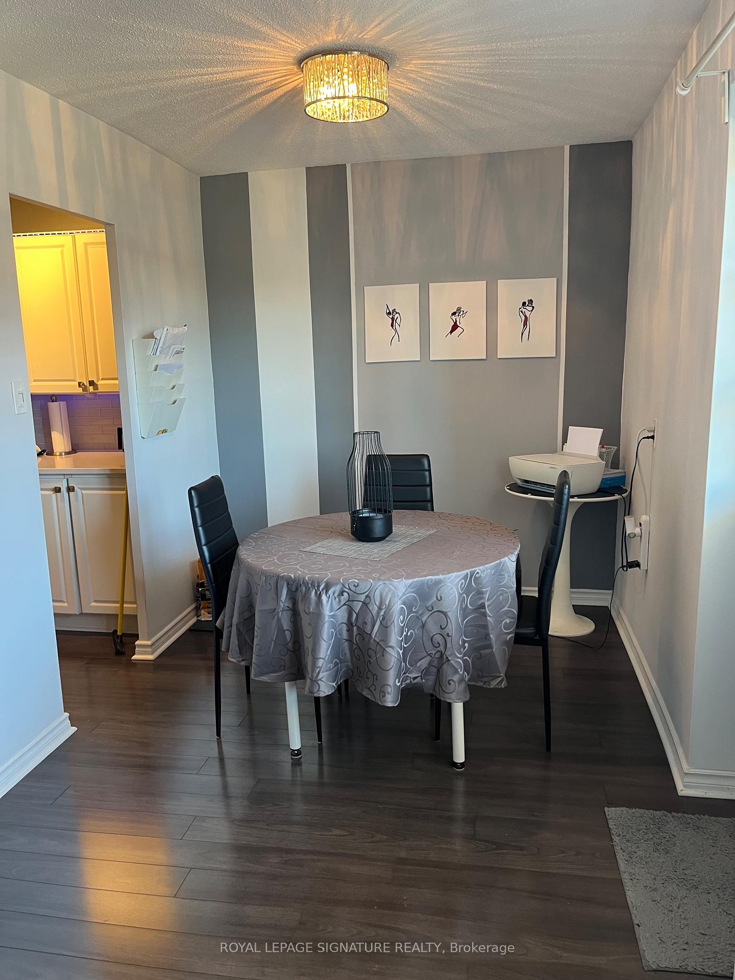 









2485


Woking

Crescent, 303,
Mississauga,




ON
L5K 1Z6

