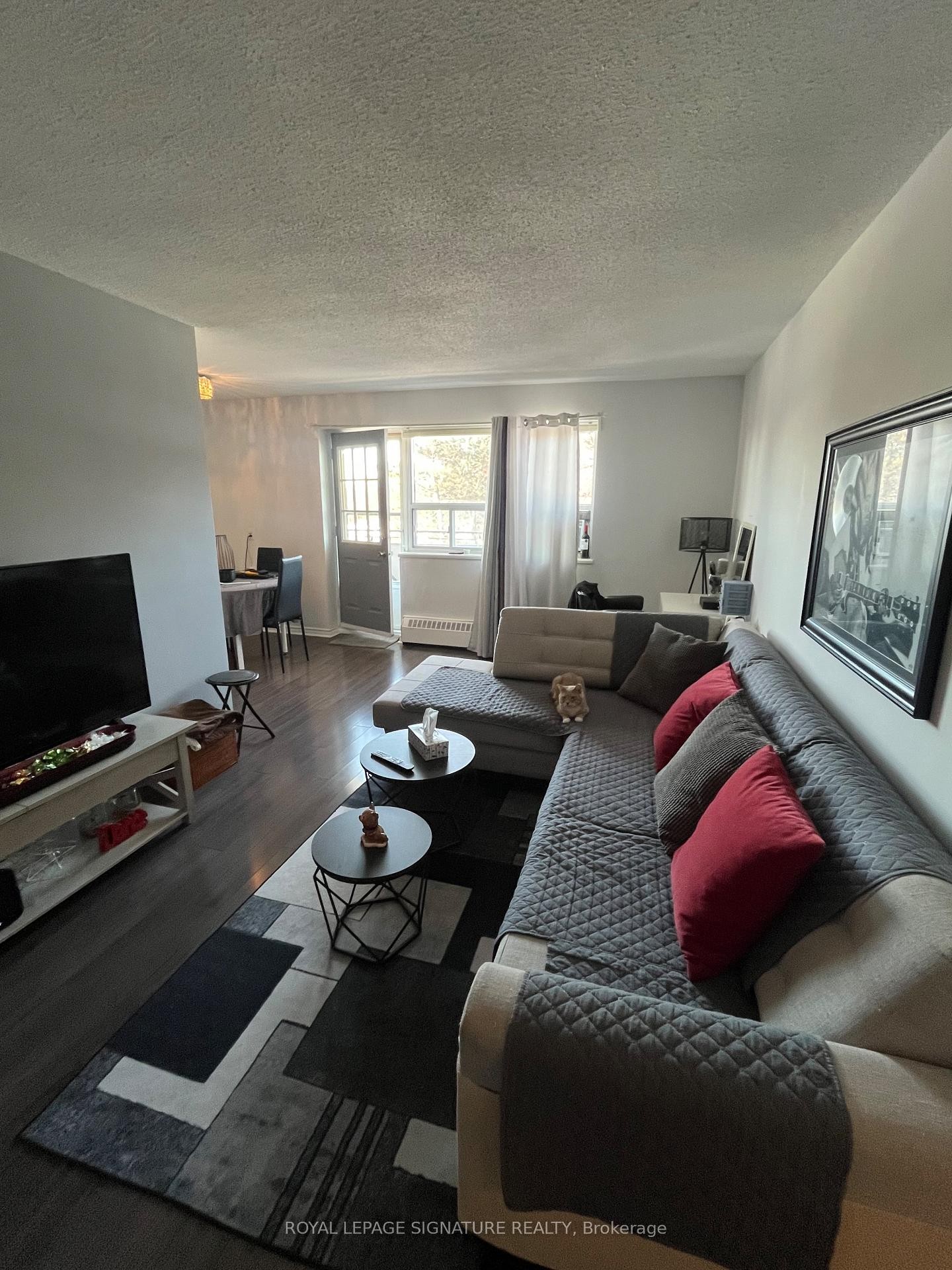 









2485


Woking

Crescent, 303,
Mississauga,




ON
L5K 1Z6

