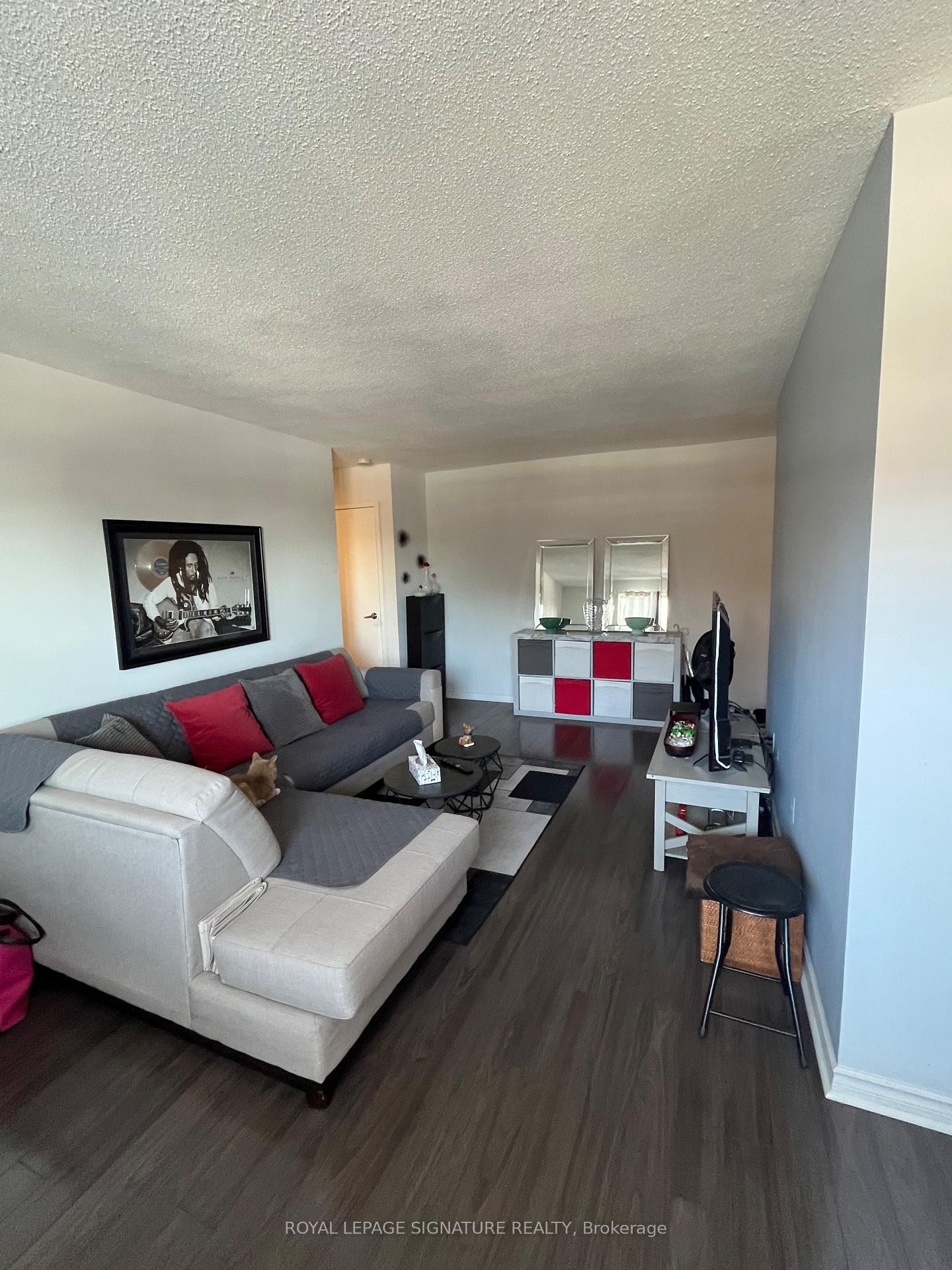 









2485


Woking

Crescent, 303,
Mississauga,




ON
L5K 1Z6

