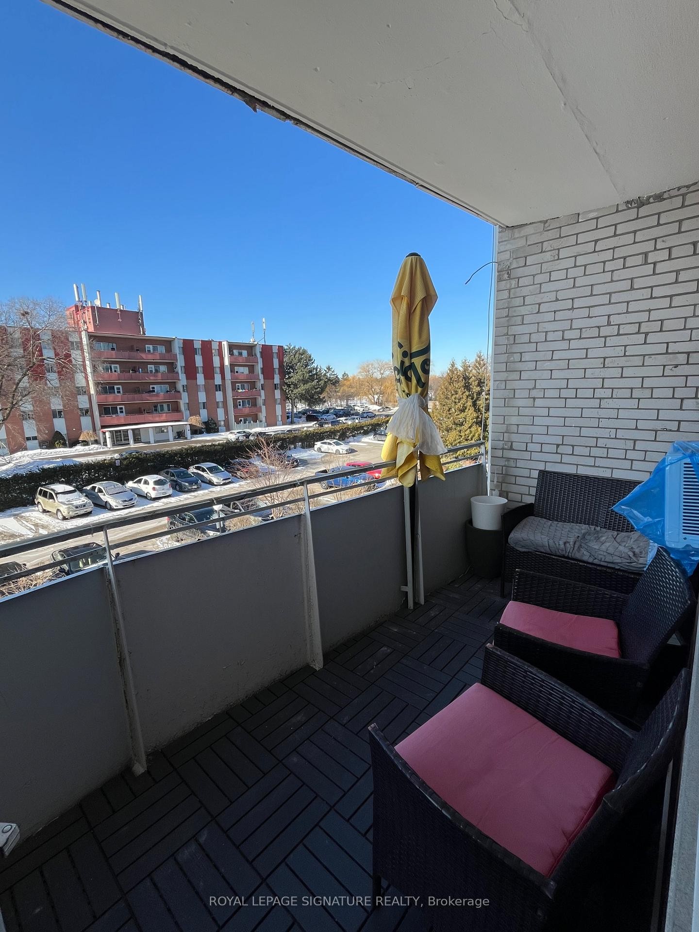 









2485


Woking

Crescent, 303,
Mississauga,




ON
L5K 1Z6


