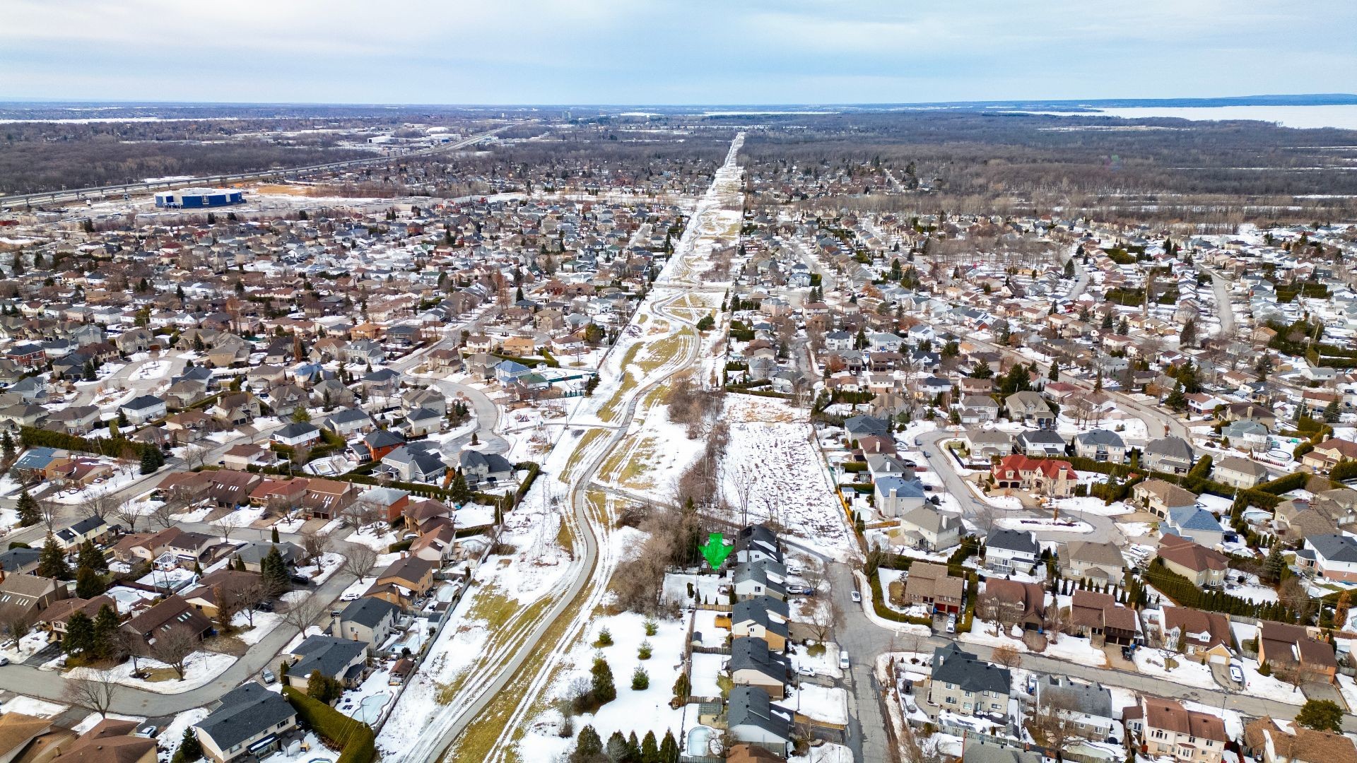 









218


Rue du Niagara

,
Kirkland,




QC
H9J3W7

