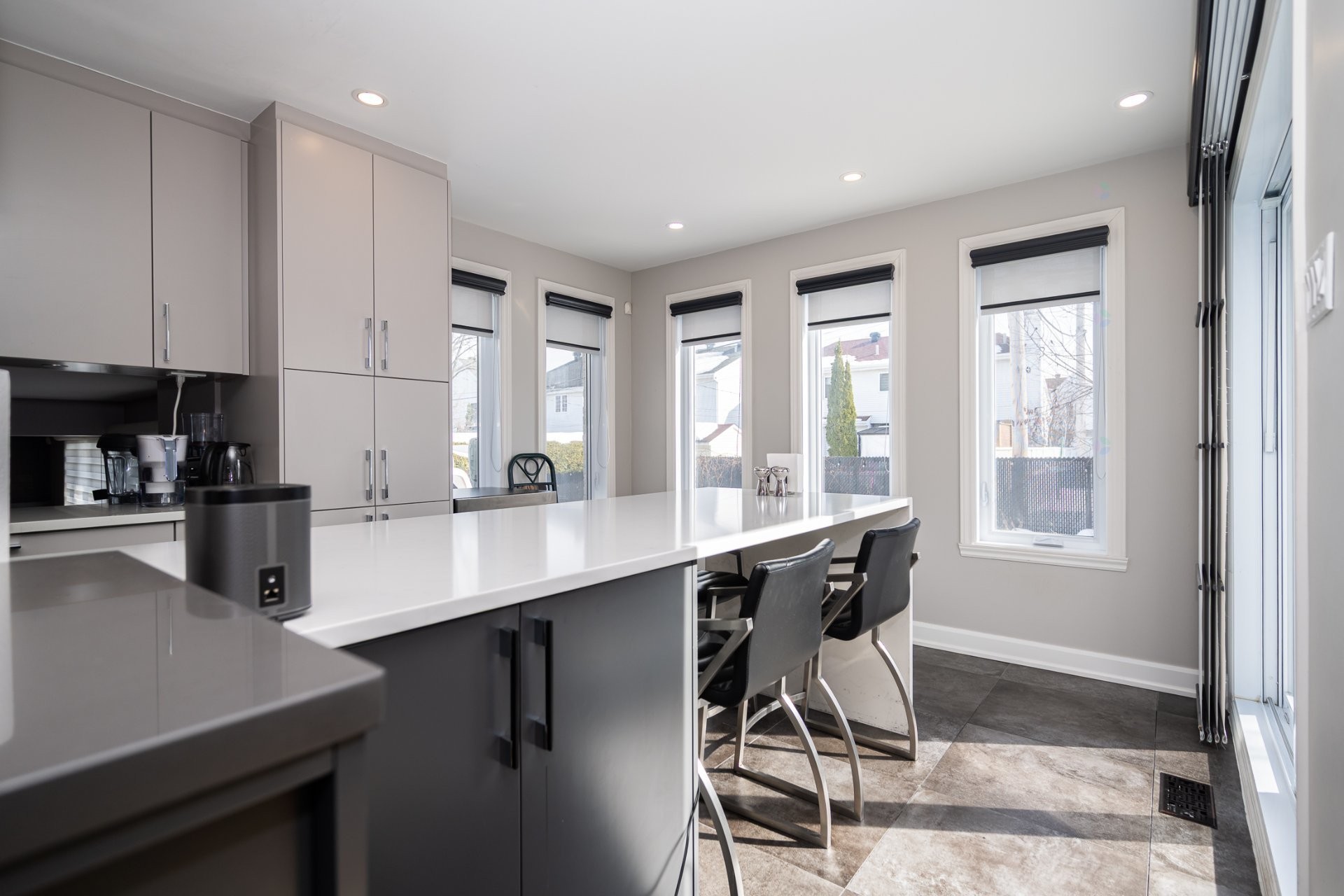 









165


Rue Vanasse

,
Laval (Sainte-Dorothée),




QC
H7X3L8

