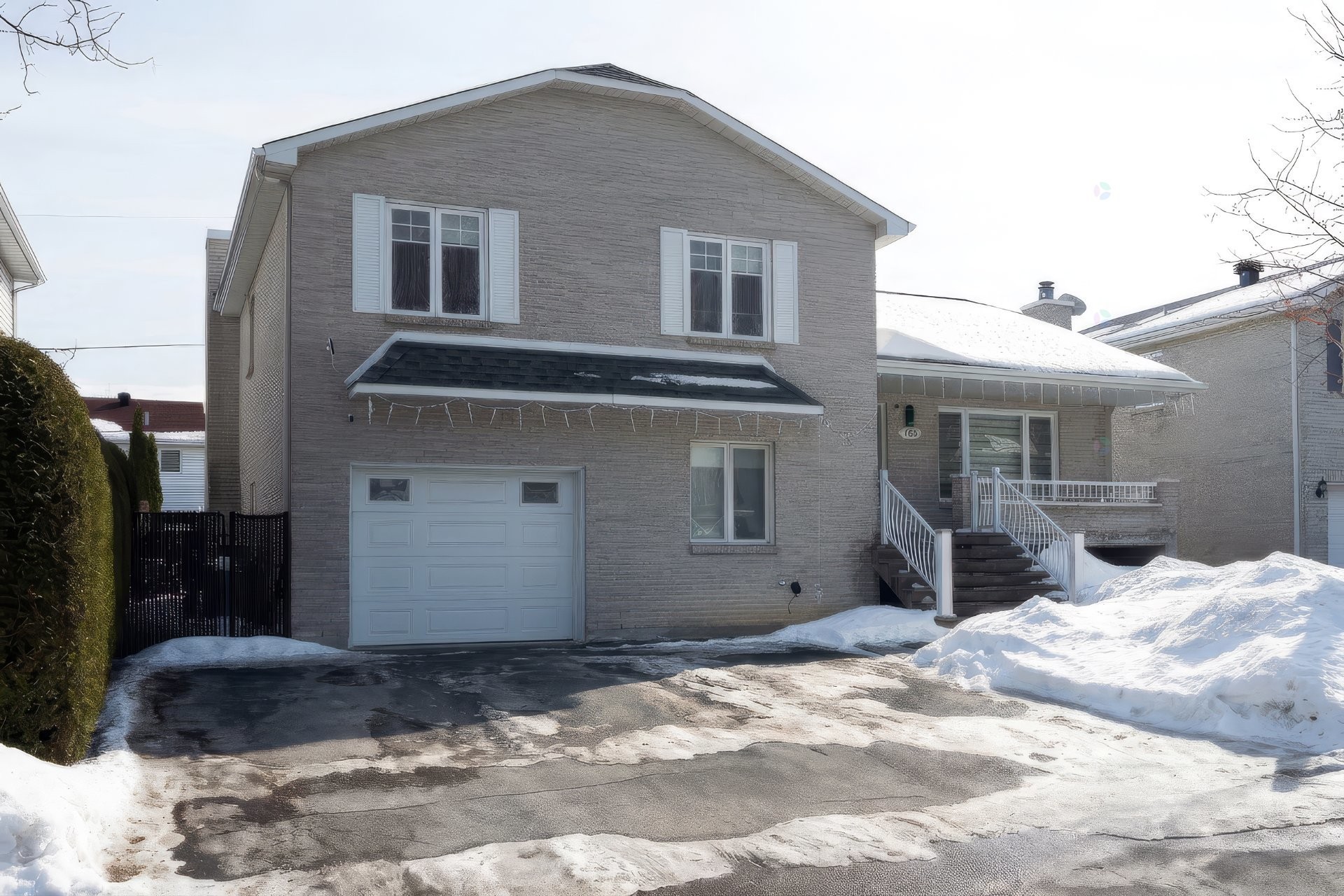 









165


Rue Vanasse

,
Laval (Sainte-Dorothée),




QC
H7X3L8

