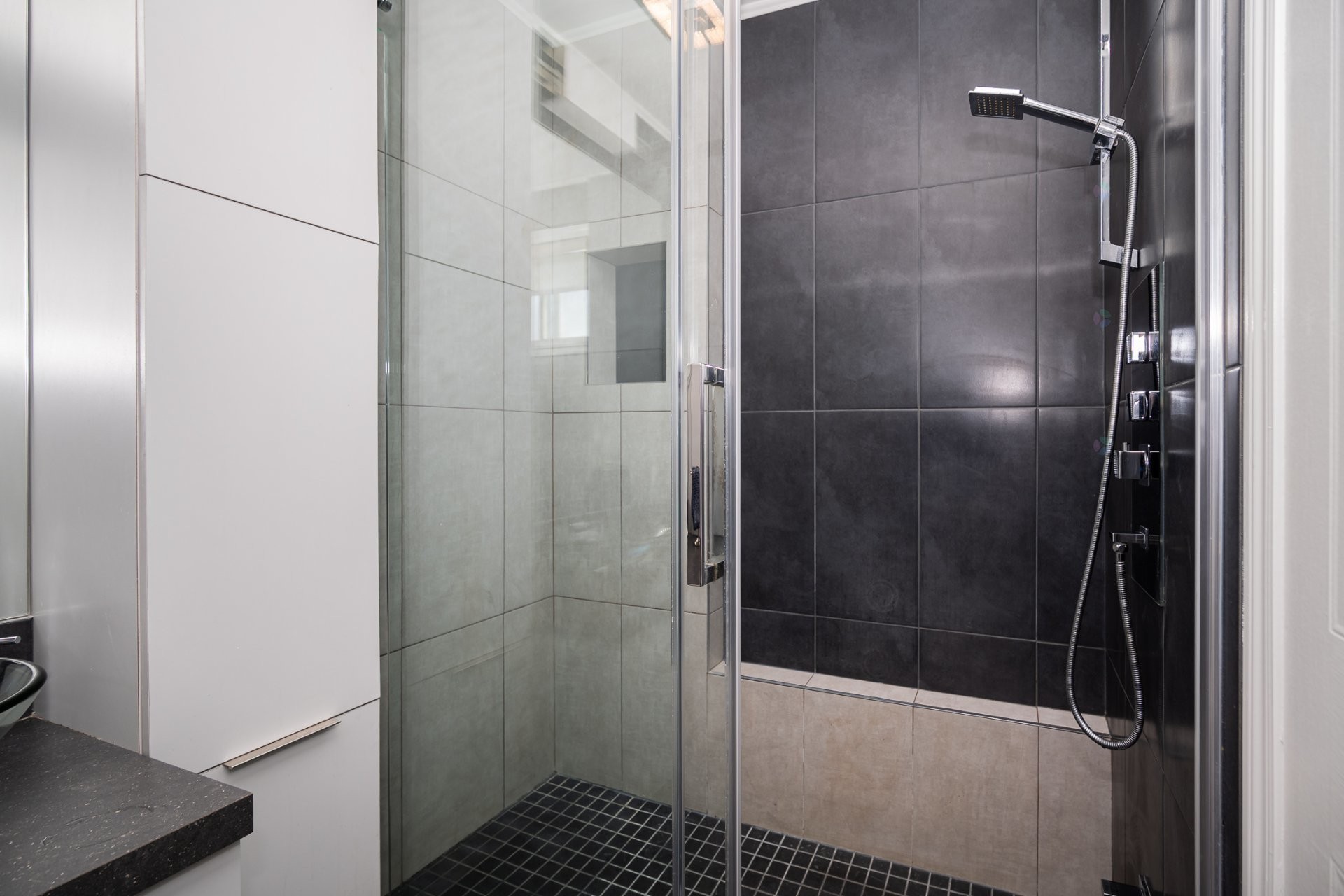 









165


Rue Vanasse

,
Laval (Sainte-Dorothée),




QC
H7X3L8

