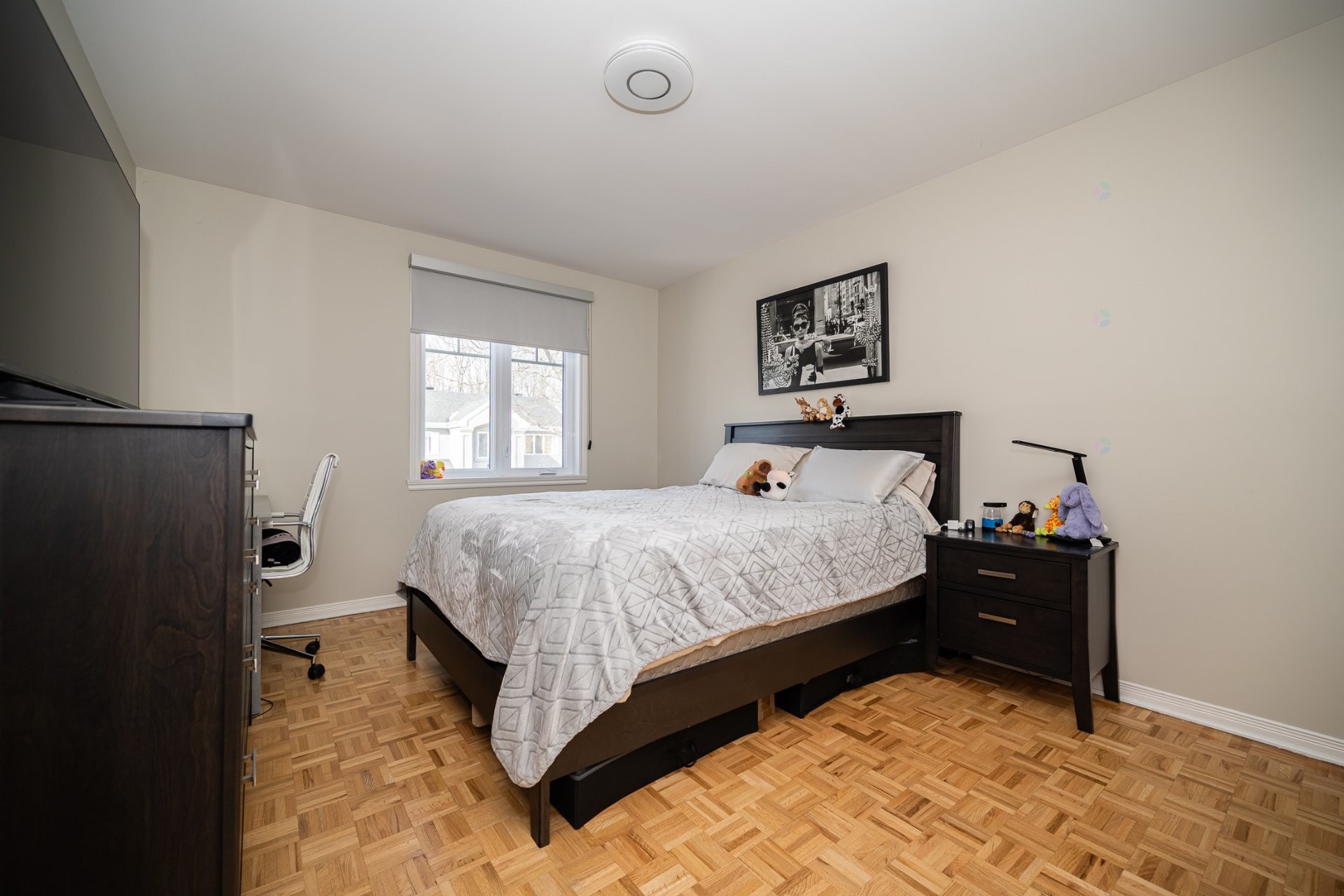 









165


Rue Vanasse

,
Laval (Sainte-Dorothée),




QC
H7X3L8

