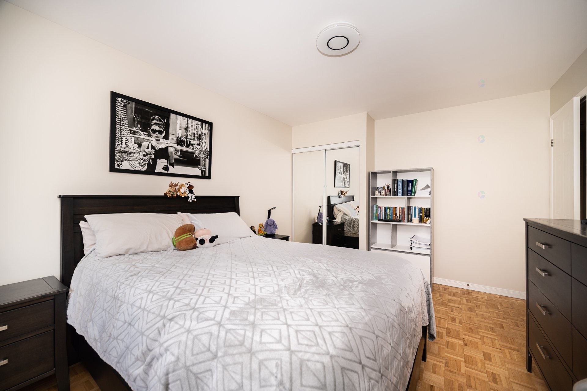 









165


Rue Vanasse

,
Laval (Sainte-Dorothée),




QC
H7X3L8

