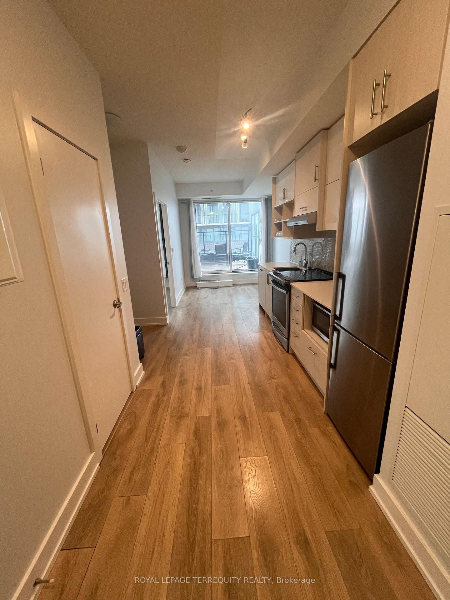 









128


Fairview Mall

Drive, 510,
Toronto,




ON
M2J 0E8

