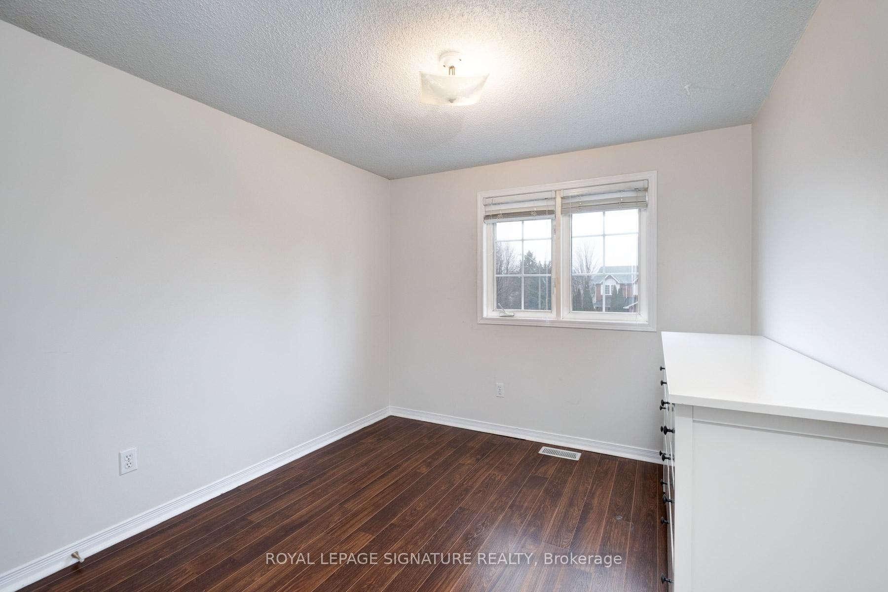 









1683


Canadore

Crescent,
Oshawa,




ON
L1G 8A7

