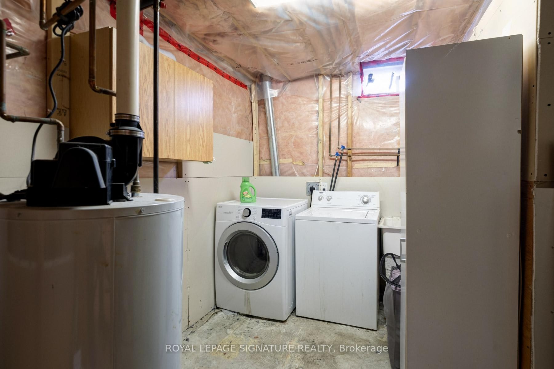 









1683


Canadore

Crescent,
Oshawa,




ON
L1G 8A7

