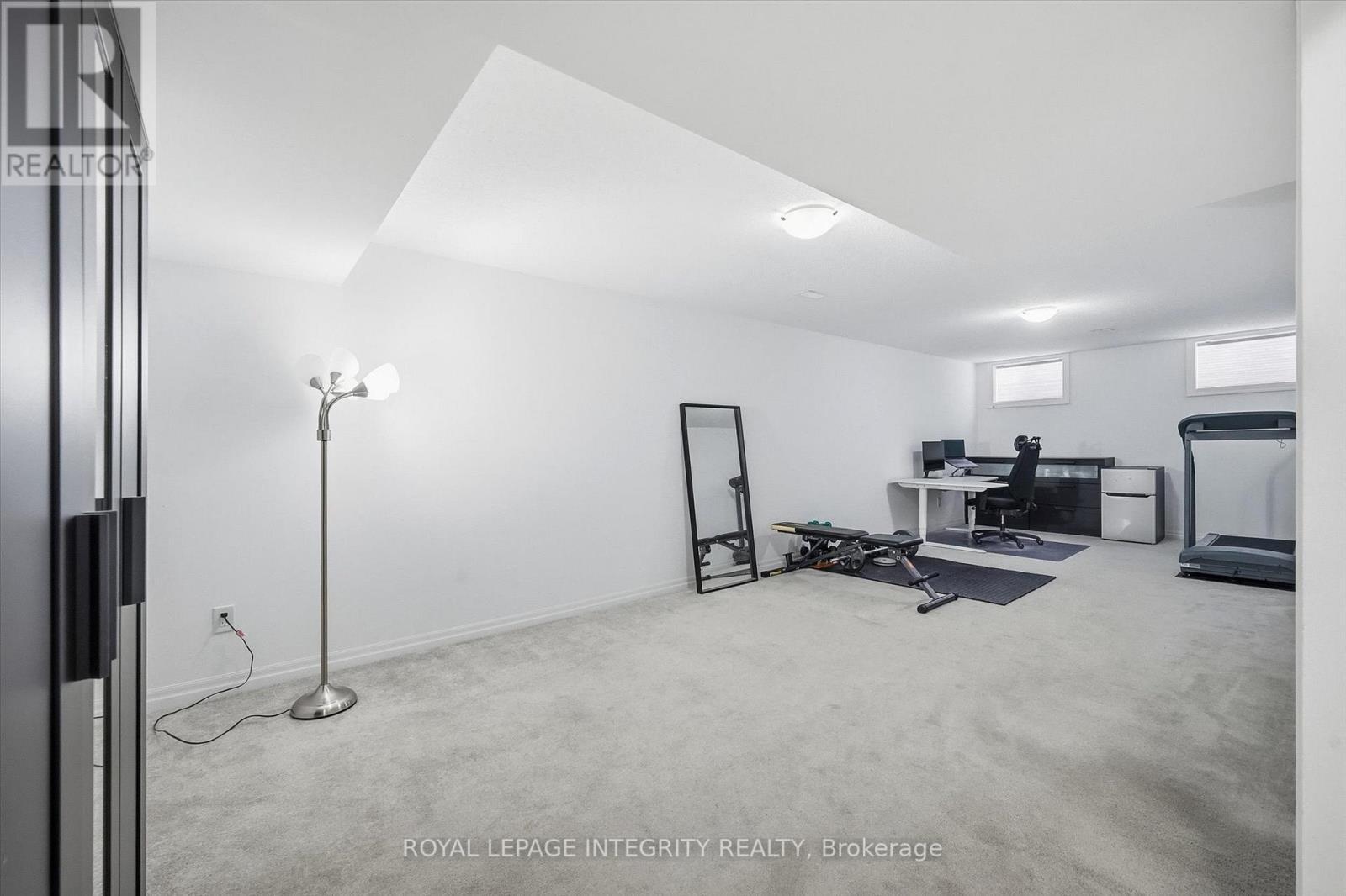 












88 CHEVRON PLACE

,
Ottawa,




Ontario
K1W0L6

