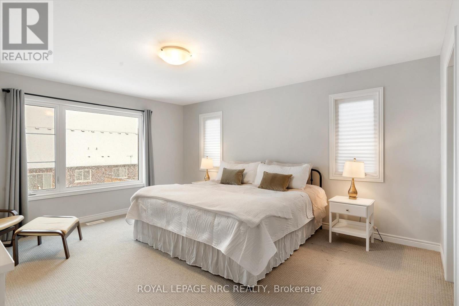 












20 MYRTLE STREET

,
Pelham (Fonthill),




Ontario
L3E0A9

