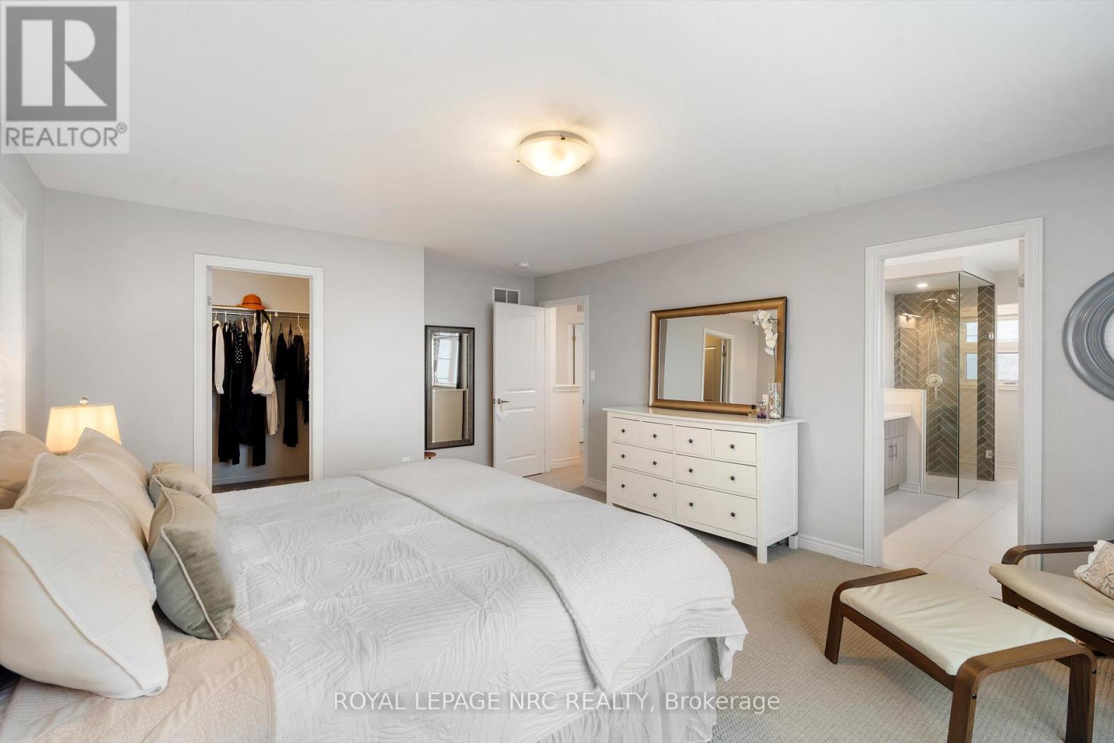 












20 MYRTLE STREET

,
Pelham (Fonthill),




Ontario
L3E0A9

