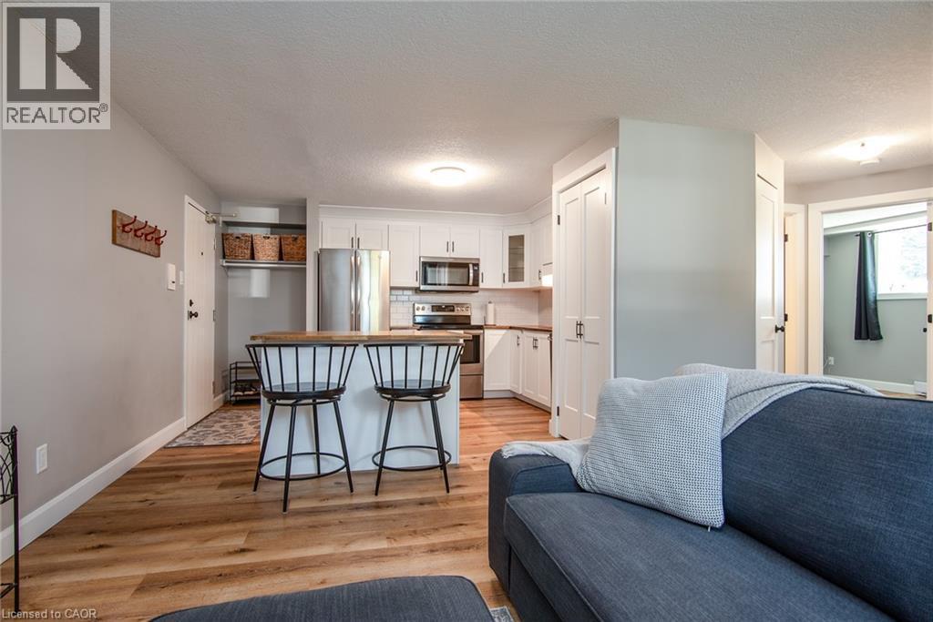 












339 NORTHLAKE Drive Unit# 1

,
Waterloo,




Ontario
N2V1Z1

