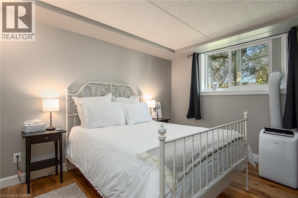 












339 NORTHLAKE Drive Unit# 1

,
Waterloo,




Ontario
N2V1Z1

