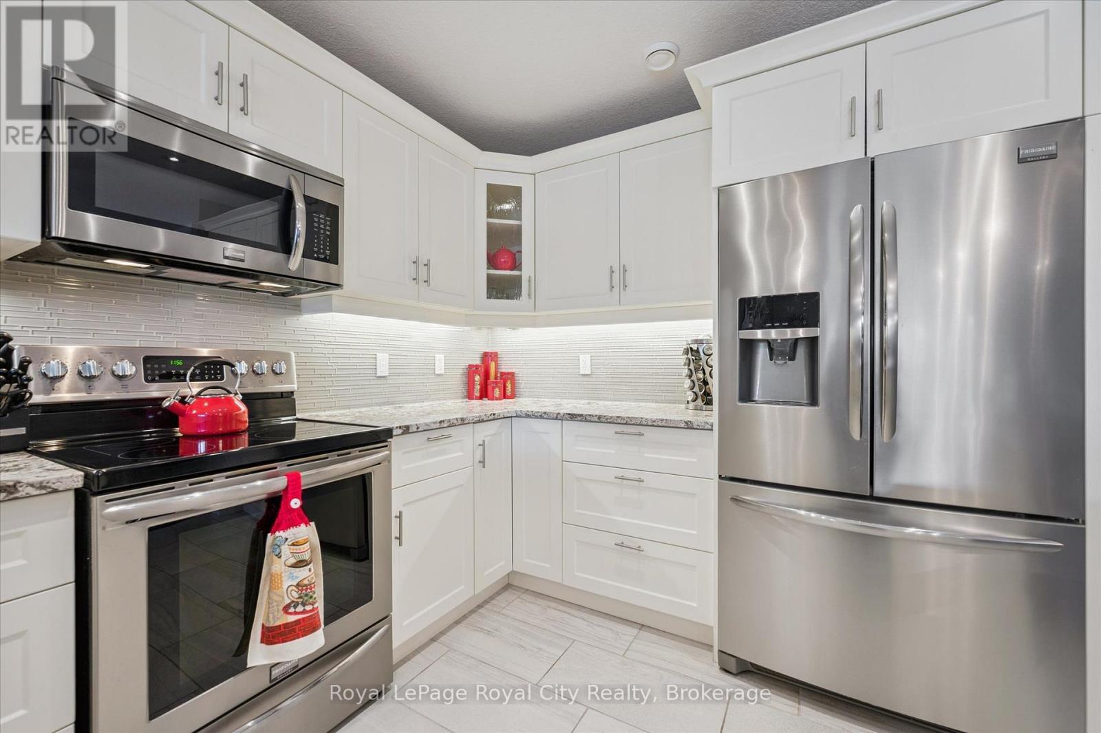 












235 SPENCER DRIVE

,
Centre Wellington (Elora/Salem),




Ontario
N0B1S0

