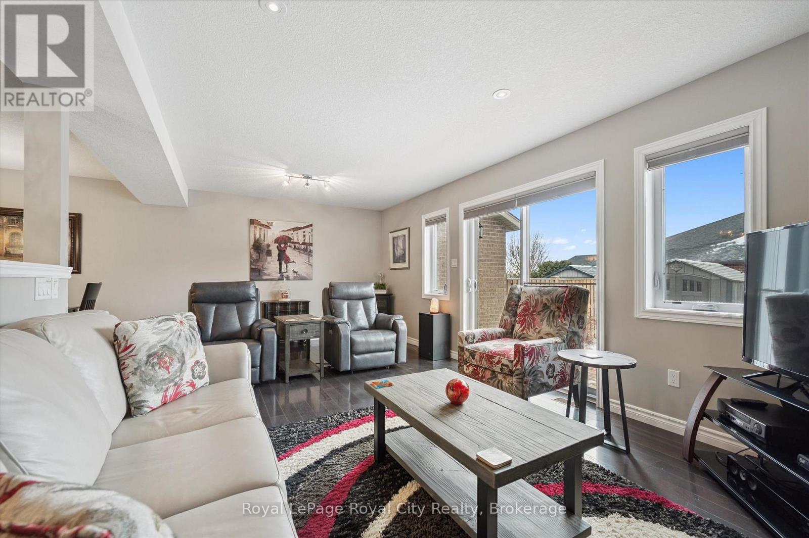












235 SPENCER DRIVE

,
Centre Wellington (Elora/Salem),




Ontario
N0B1S0

