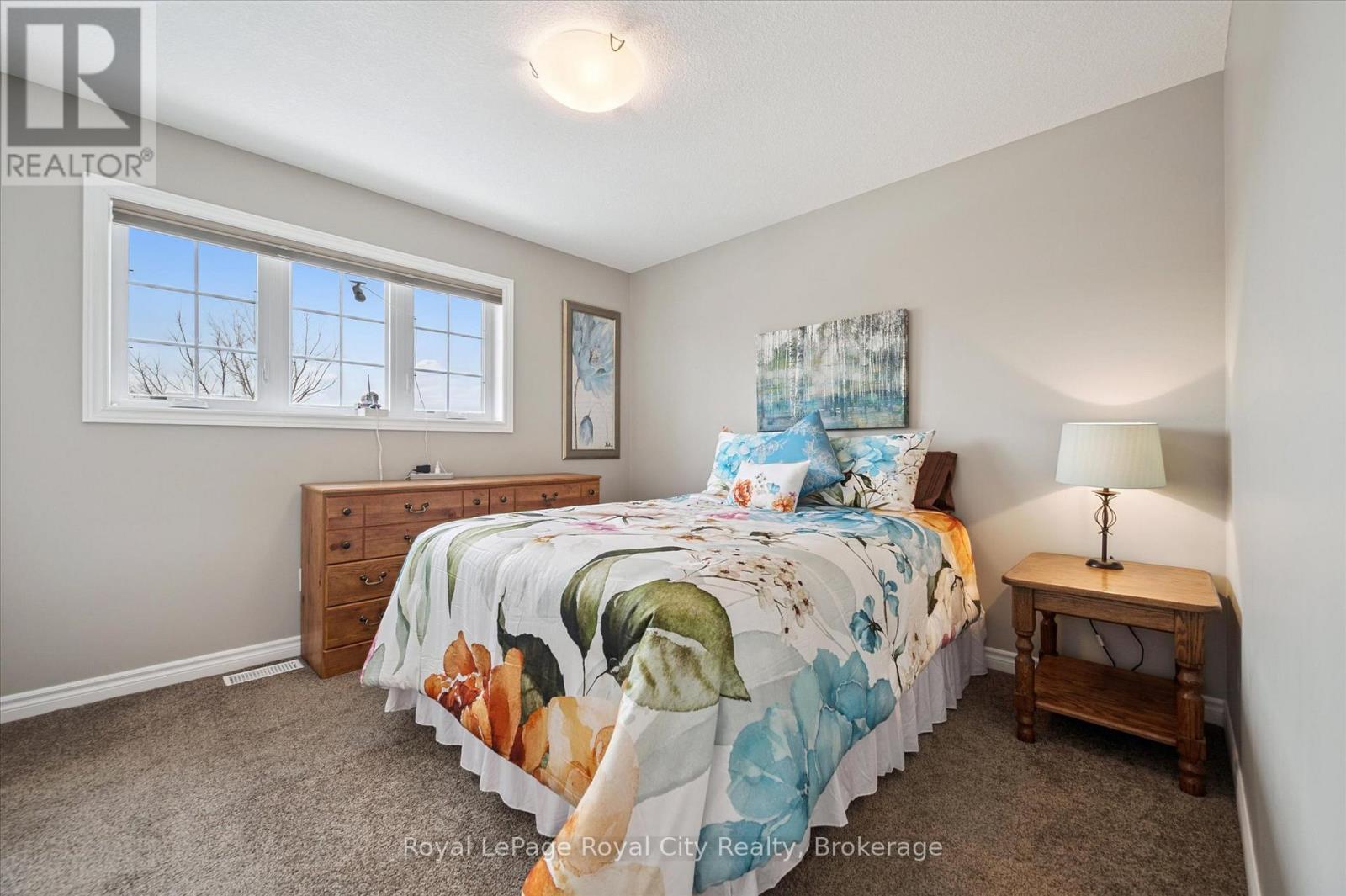 












235 SPENCER DRIVE

,
Centre Wellington (Elora/Salem),




Ontario
N0B1S0

